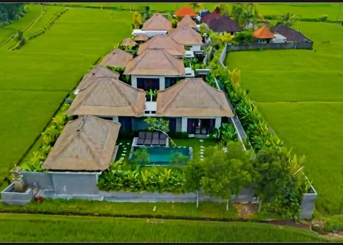 Three Gold Luxury Private Villas Ubud 